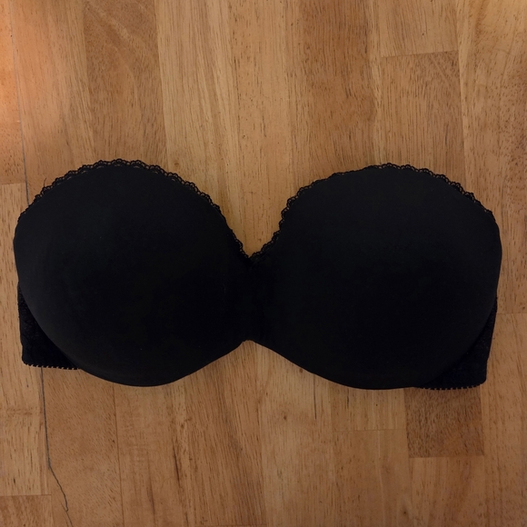 Blaxk Strapless Bra 36D - Picture 1 of 5